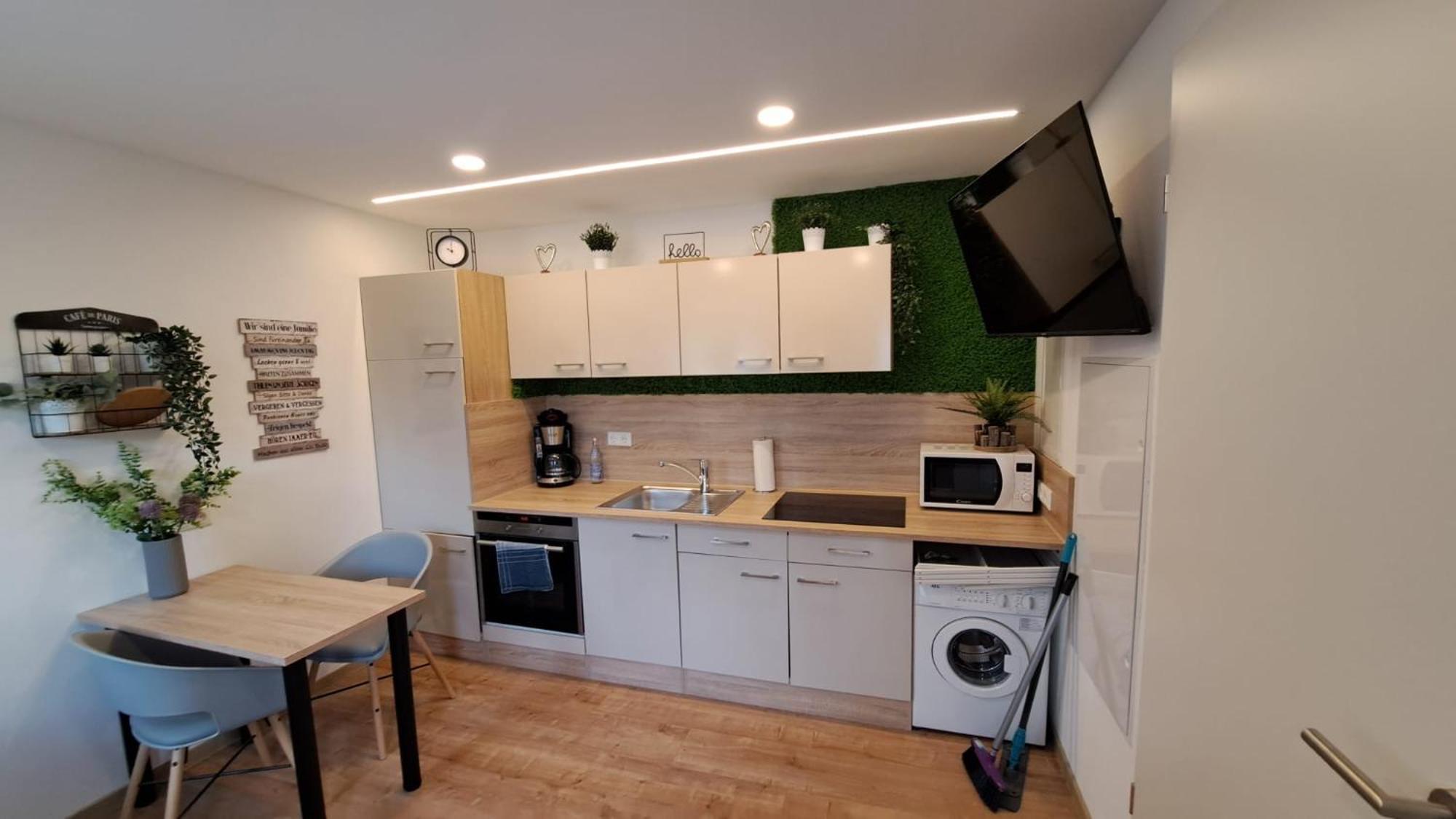 Appartment-Ferienwohnung Mit Kueche, Bad, Kostenlos Wlan, Modern Eingerichtet Roding Eksteriør billede