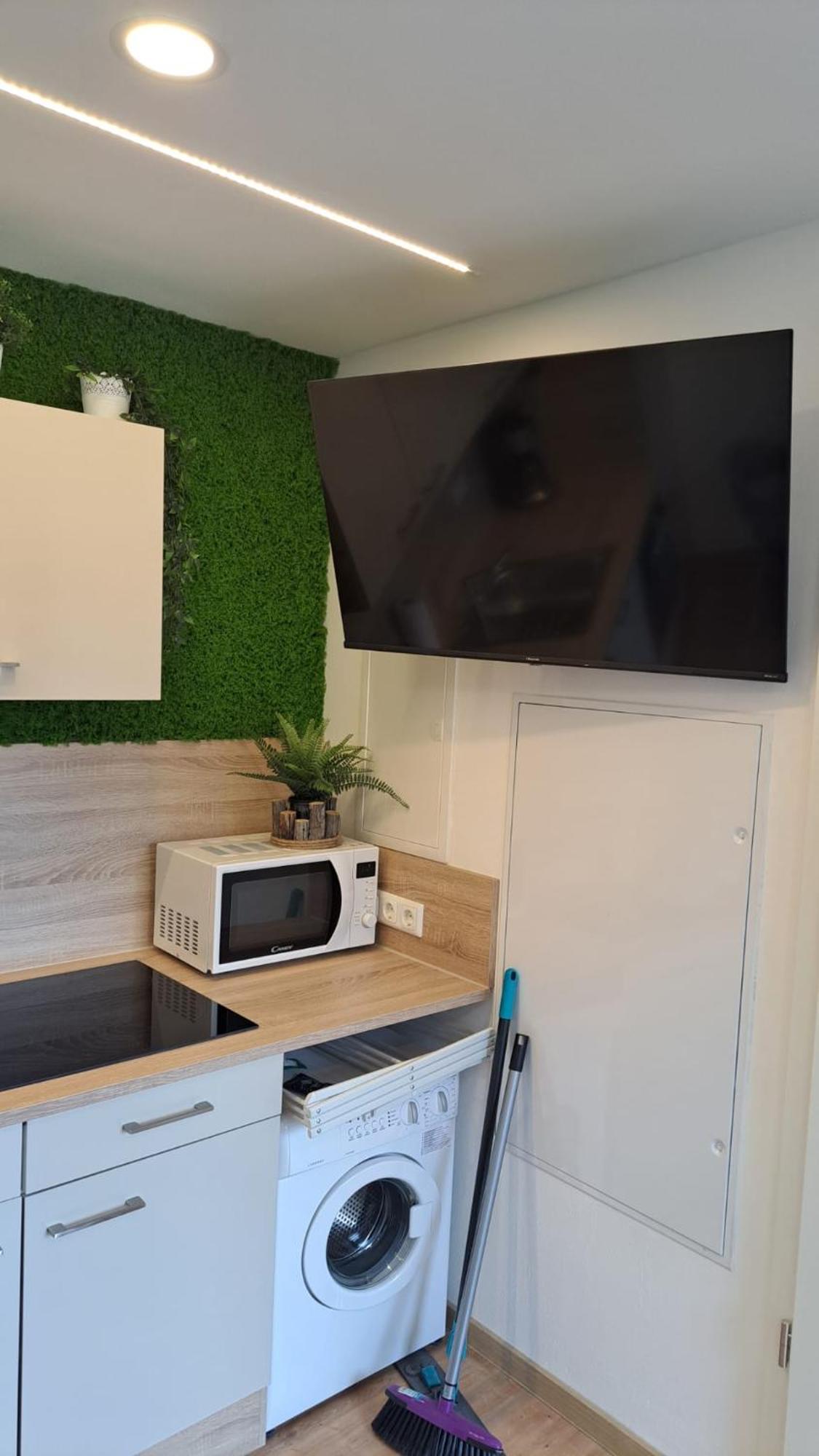 Appartment-Ferienwohnung Mit Kueche, Bad, Kostenlos Wlan, Modern Eingerichtet Roding Værelse billede