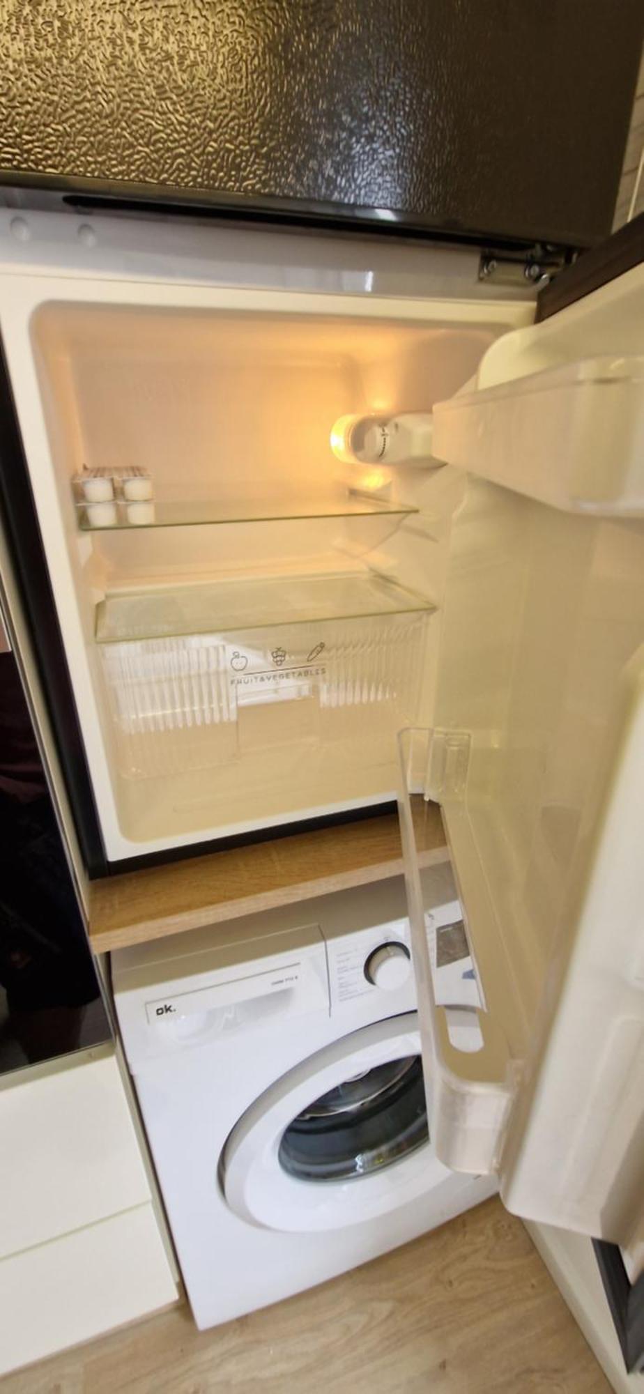 Appartment-Ferienwohnung Mit Kueche, Bad, Kostenlos Wlan, Modern Eingerichtet Roding Eksteriør billede